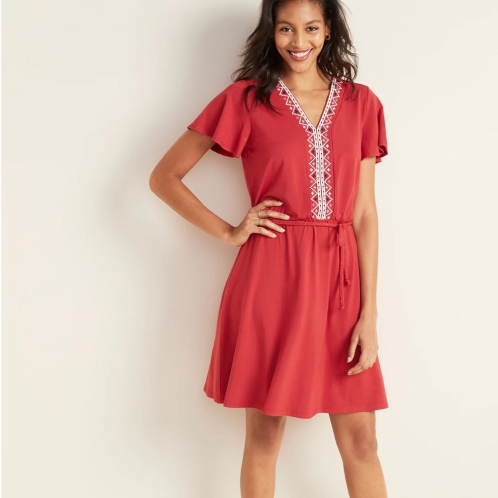 NWOT embroidered dress from ON (sz M)